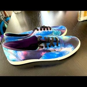 Vans Galaxy
